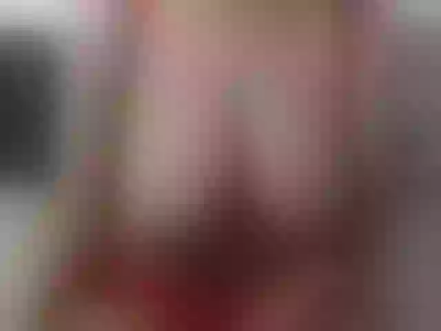 Live sex webcam photo for Sexyslenderxxx #290149991
