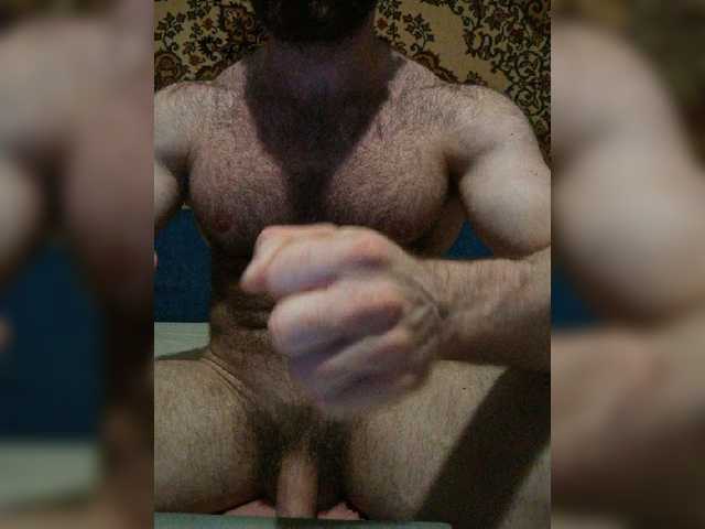 Live sex webcam photo for Sexystrongmen #277012427