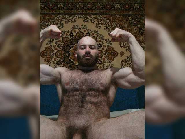 Live sex webcam photo for Sexystrongmen #277537841