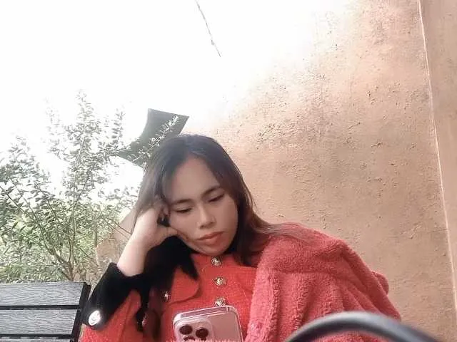 Live sex webcam photo for Sexytoy #290247362