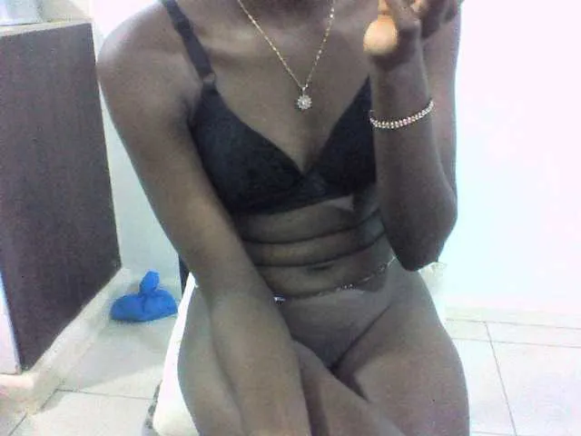 Live sex webcam photo for Sexyvanny #278141629