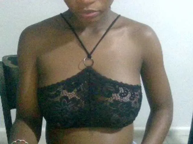 Live sex webcam photo for Sexyvanny254 #288065861