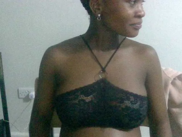Live sex webcam photo for Sexyvanny254 #288065874