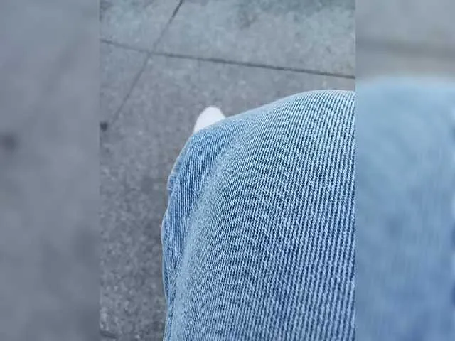 Live sex webcam photo for Sexywoman999 #273787716