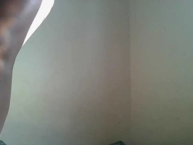 Live sex webcam photo for Sexyyass #291283764