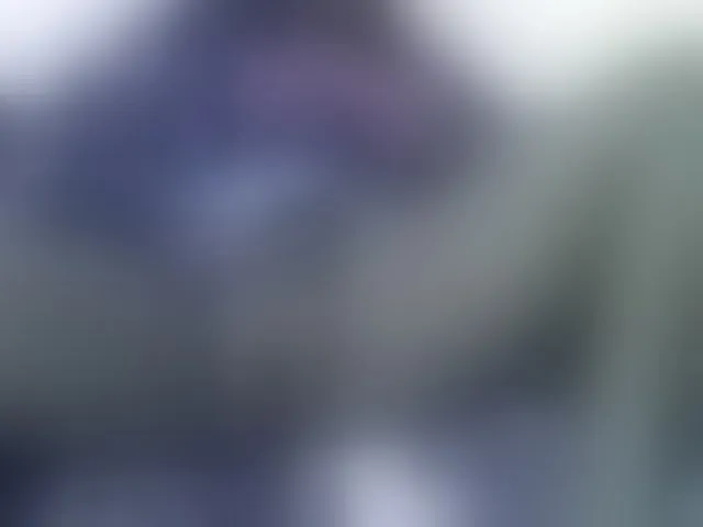 Live sex webcam photo for Sexyyves #291774637