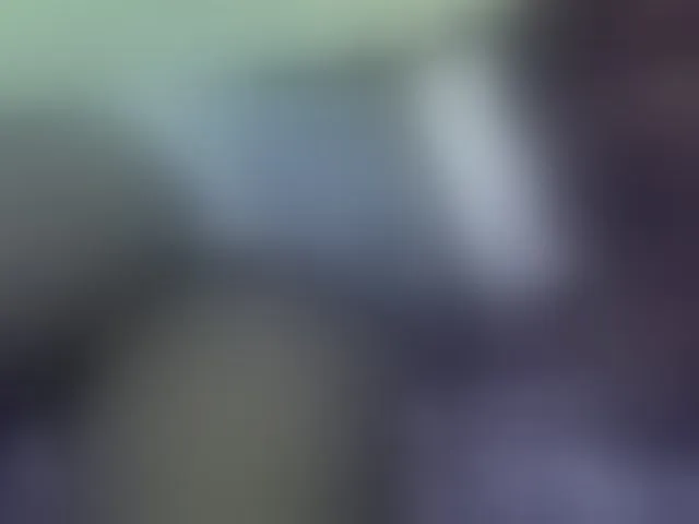 Live sex webcam photo for Sexyyves #292126179