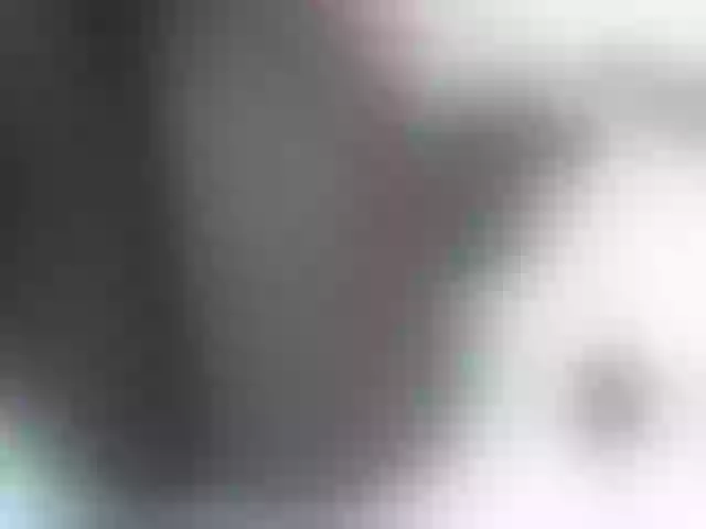 Live sex webcam photo for Sexyyves #292203353