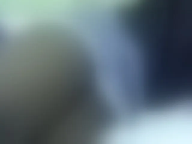 Live sex webcam photo for Sexyyves #292355862
