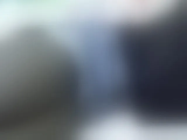 Live sex webcam photo for Sexyyves #292365182