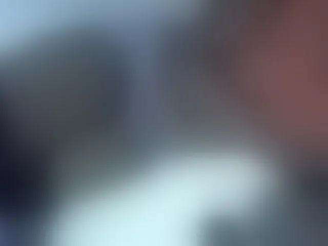 Live sex webcam photo for Sexyyves #293104373