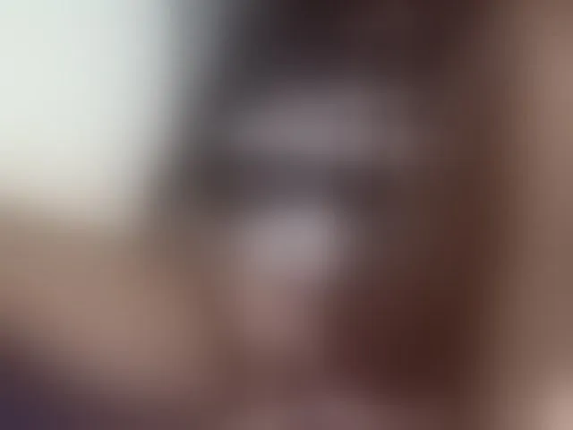 Live sex webcam photo for Sexyyves #293370505