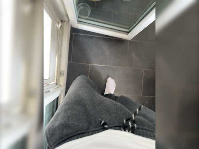 Live sex webcam photo for Sgoche100 #278042935