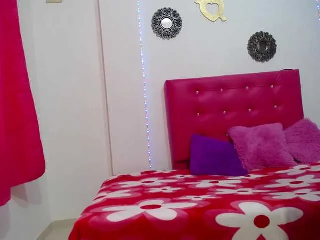 Live sex webcam photo for Shaday1 #274625675