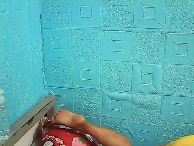 Live sex webcam photo for ShailaJeen #291825501