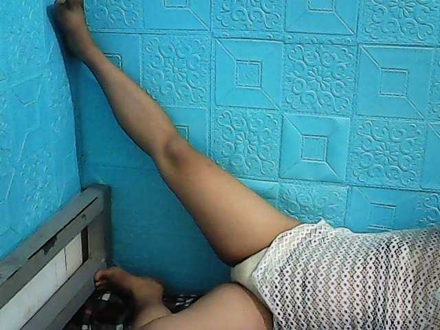 Live sex webcam photo for ShailaJeen #291861095