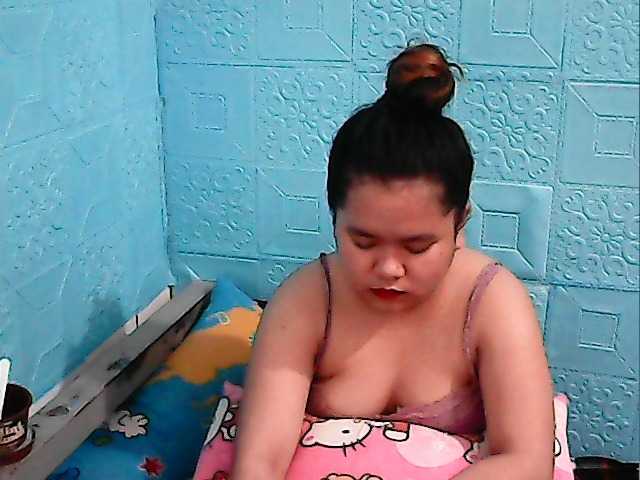 Live sex webcam photo for ShailaJeen #292236510