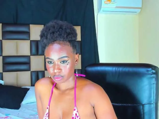 Live sex webcam photo for ShailenSander #276956463