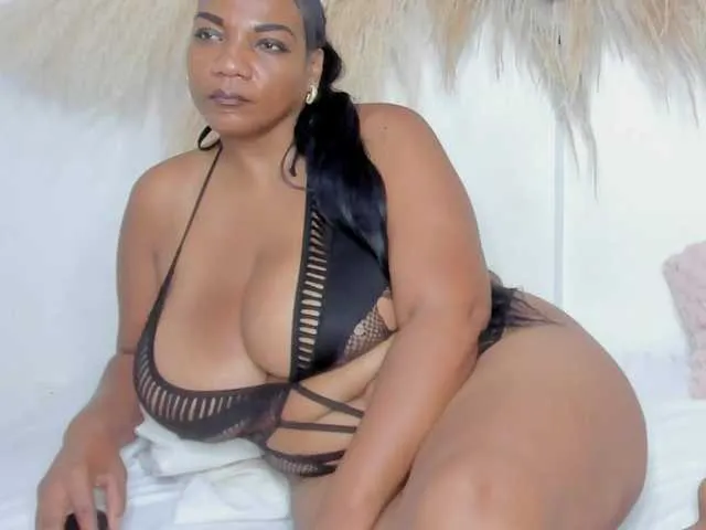 Live sex webcam photo for Shakebigass #292534412