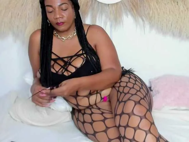 Live sex webcam photo for Shakebigass #293712013