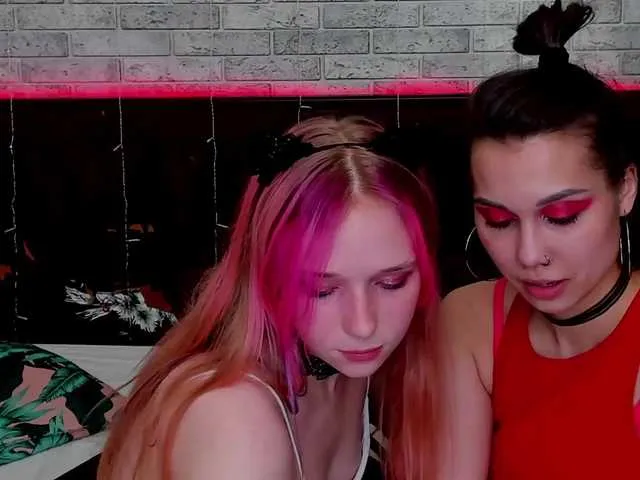 Live sex webcam photo for ShaltonKira #272788821