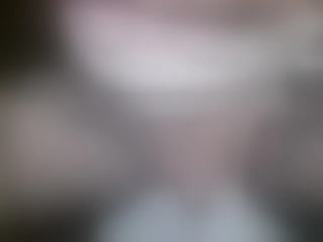 Live sex webcam photo for Shalunisnka6 #292837724