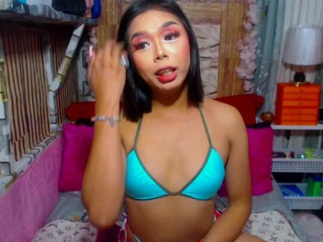 Live sex webcam photo for ShaneImpress #290301276