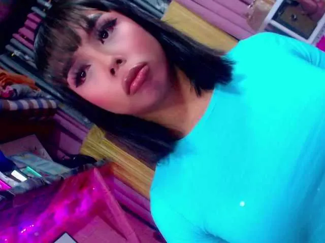 Live sex webcam photo for ShaneImpress #291433258