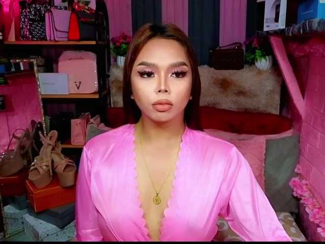 Live sex webcam photo for ShaneImpress #292386949