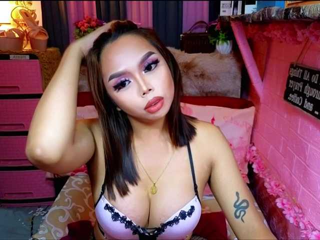 Live sex webcam photo for ShaneImpress #292463505