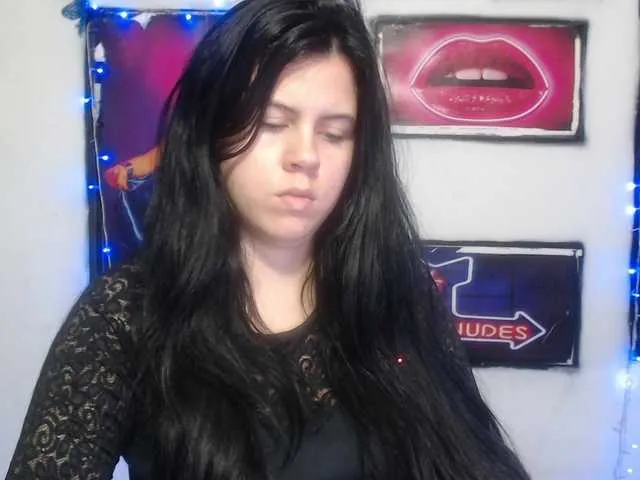 Live sex webcam photo for ShanellMoore #290479943