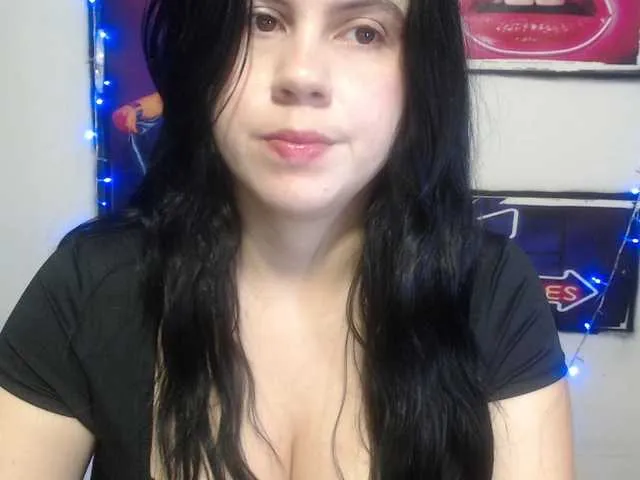 Live sex webcam photo for ShanellMoore #290875920