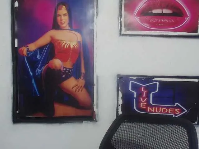 Live sex webcam photo for ShanellMoore #291306547