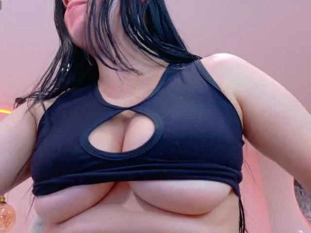 Live sex webcam photo for ShanellMoore #293457285