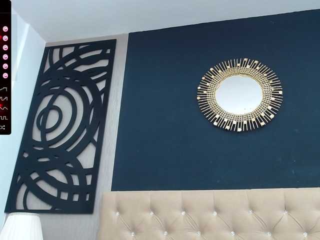 Live sex webcam photo for Shanelle3 #276857591