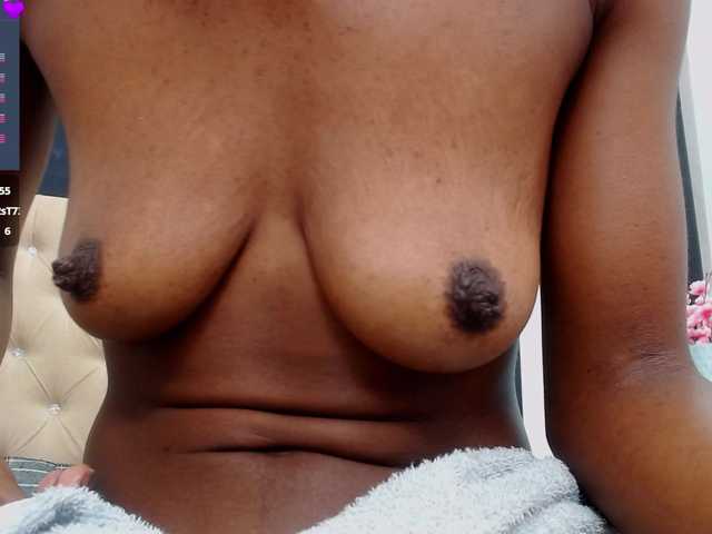 Live sex webcam photo for Shanelle3 #290178878