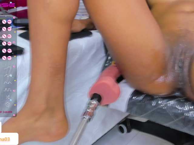 Live sex webcam photo for Shanna03 #276910799