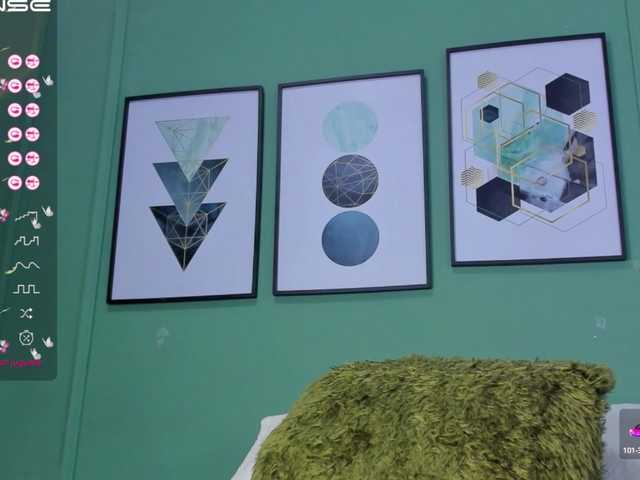 Live sex webcam photo for Shanna03 #277773526