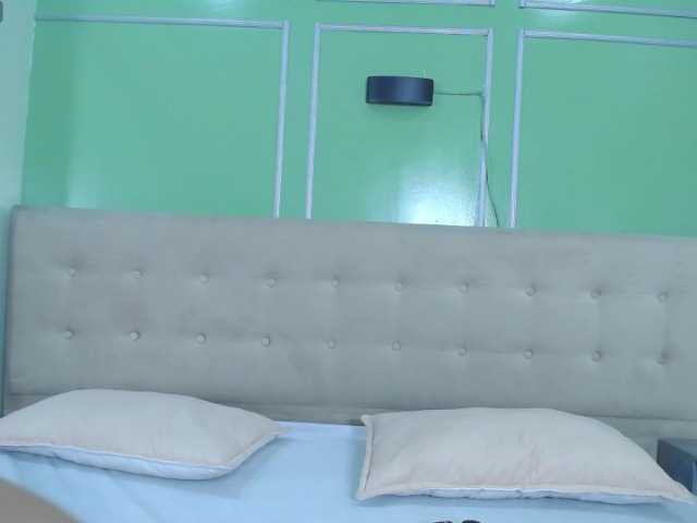 Live sex webcam photo for Shanon-mature #290442912