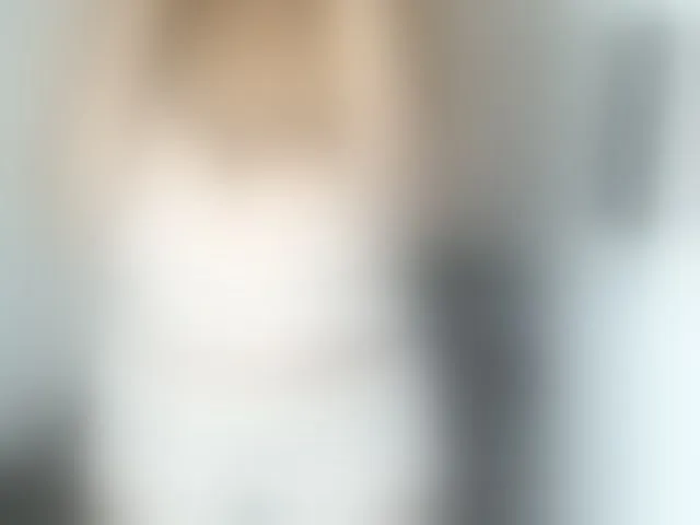 Live sex webcam photo for ShantalCarson #293686727