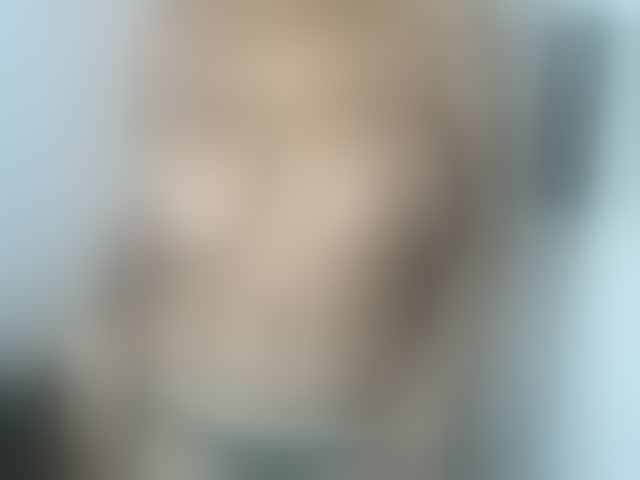 Live sex webcam photo for ShantalCarson #294023003