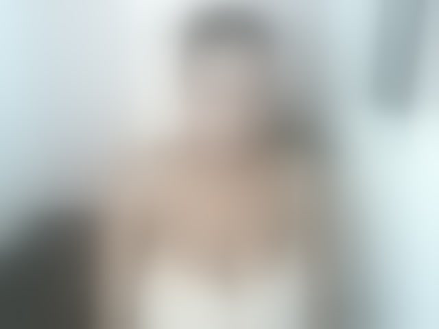 Live sex webcam photo for ShantalCarson #294043697