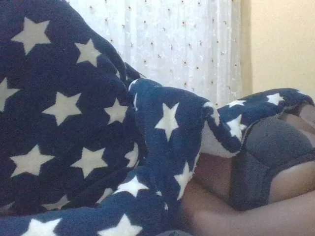 Live sex webcam photo for Shantell #293158407