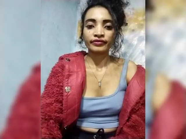 Live sex webcam photo for Shanya12 #293816563