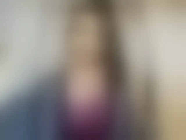 Live sex webcam photo for Shanya12 #294003557