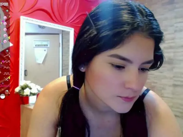 Live sex webcam photo for SharickHill #272591183