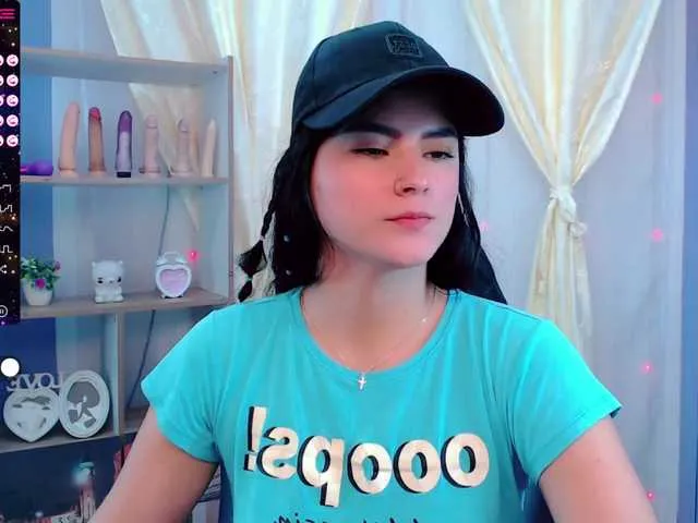 Live sex webcam photo for SharickHill #273685130