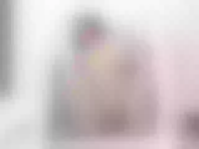 Live sex webcam photo for SharlotCarla #272350752