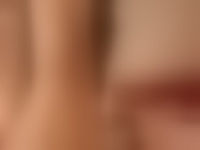 Live sex webcam photo for Sharlotte-1 #293010539
