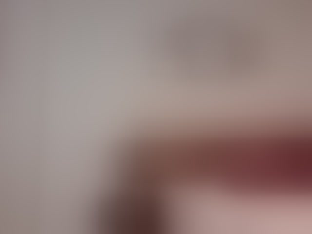 Live sex webcam photo for Sharlotte-1 #293035749